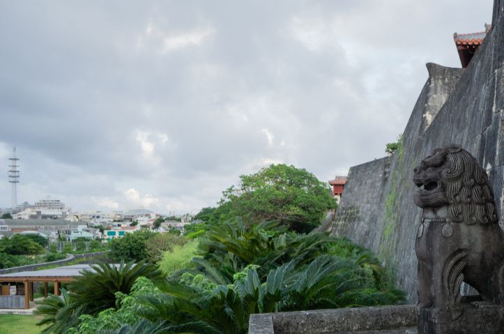 沖縄の曇天